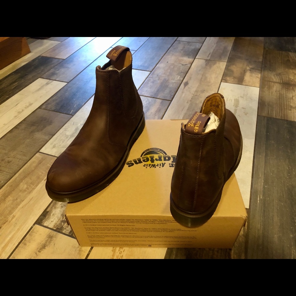 Dr. Martens Gaucho 2976 Crazy Horse Chelsea Boot